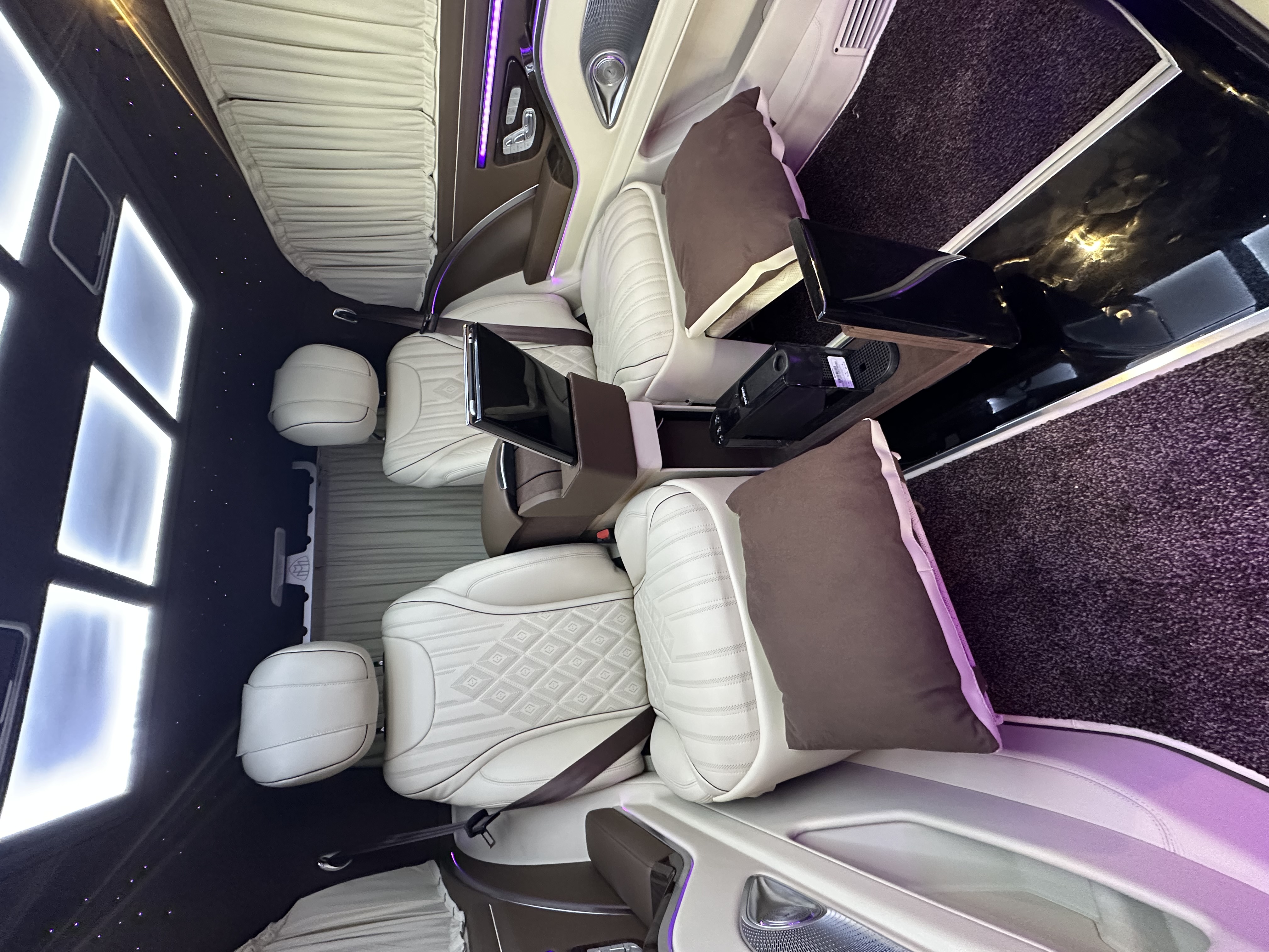Tellgraph A.Ş. Mutlu Karakaya | Mercedes Vito VIP Dizayn 7
