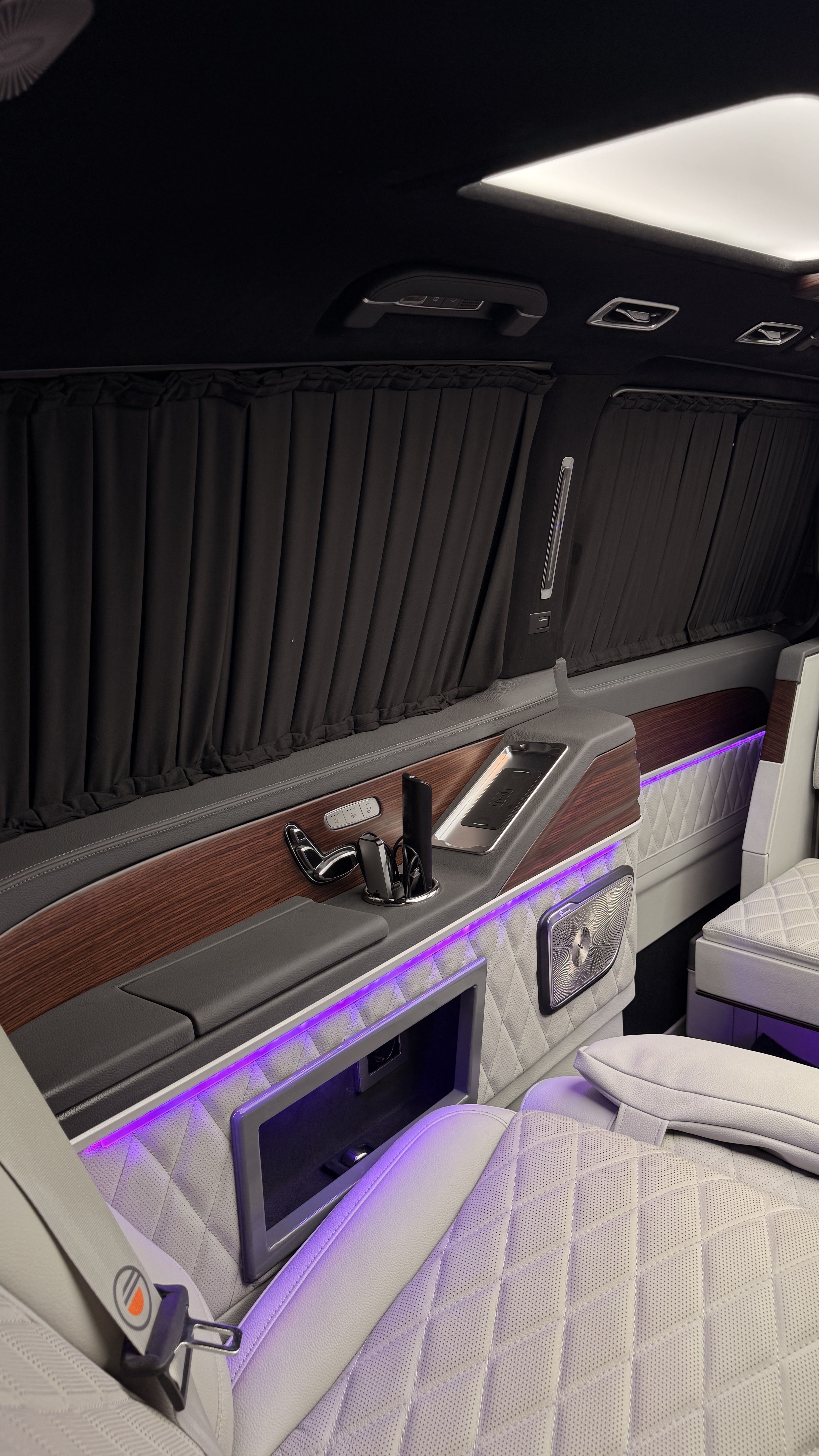 Mercedes V-Class VIP Conversion UK: Long or Extra-Long — Which Is Better for Executive Seating and Luggage?