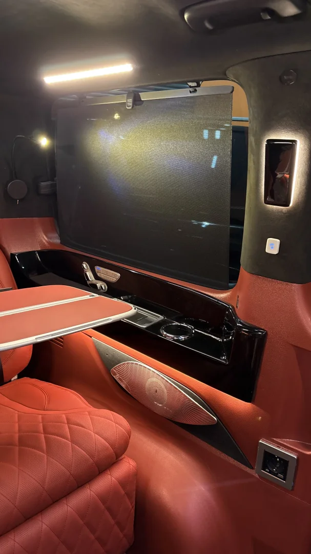 Hyundai Staria VIP 9